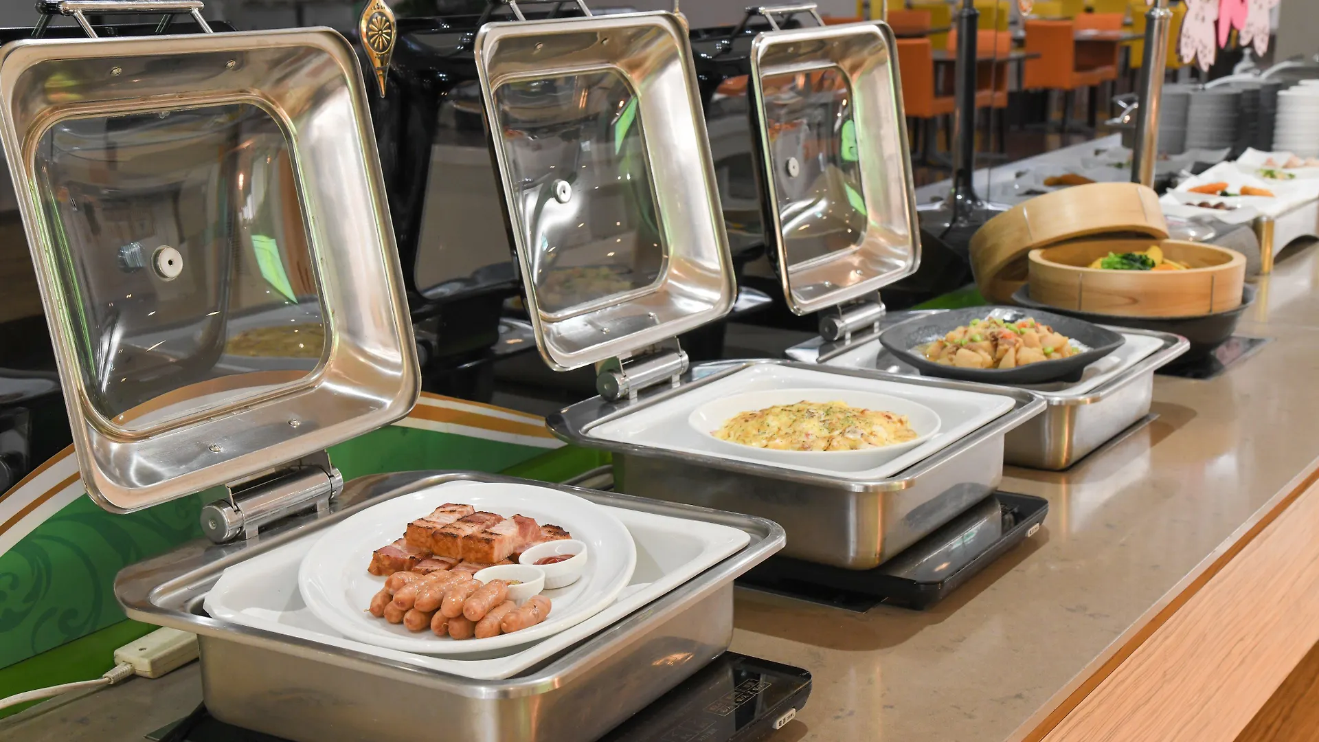 *** فندق Ana Holiday Inn Sapporo Susukino اليابان
