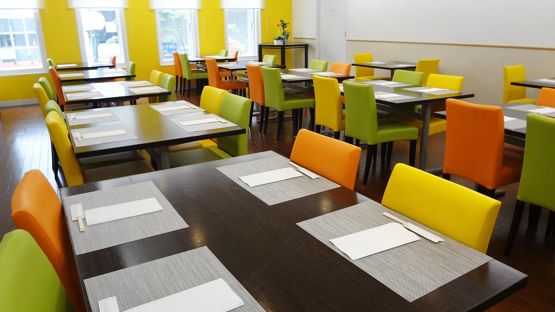 Ana Holiday Inn Sapporo Susukino מלון