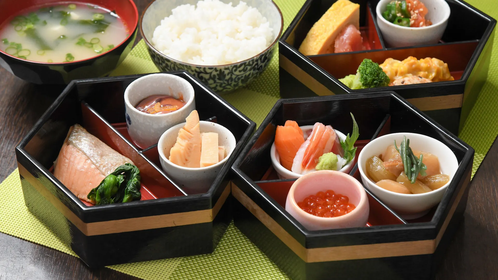 Ana Holiday Inn Sapporo Susukino מלון